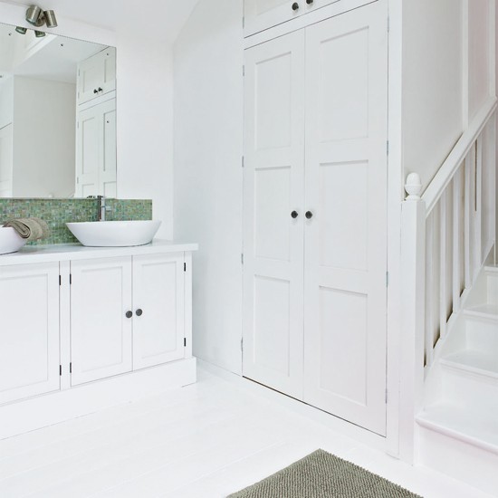 White-and-Green-Mosaic-Bathroom-Ideal-Home-Housetohome