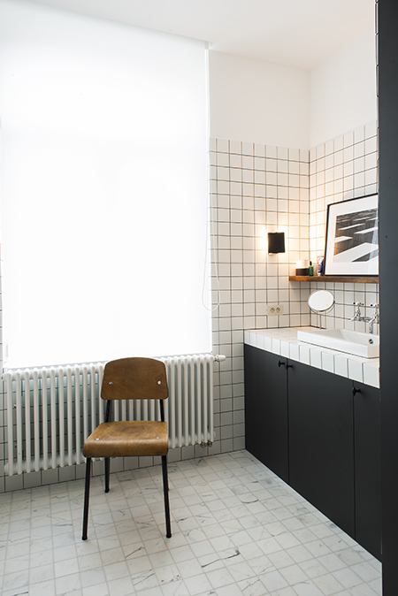 Badrumsinspiration - Tips och råd för badrum i hyresrätt utifrån badrum av Nicolas Schuybroek.