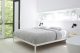 badrum-inspiration_vit-mosaik-5x5_Amee-Allsop_Hamptons_photo-Glen-Allsop_badrumsdrommar_interior