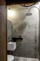 litet-badrum-inspiration-jura-kalksten_frejgatan-54A_fastighetsbyran_badrumsdrommar