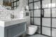 badrumsinspiration planera litet badrum vitt fasat kakel vittx monstrat badrumsgolv industriella glasvaggar badrumsdrommar