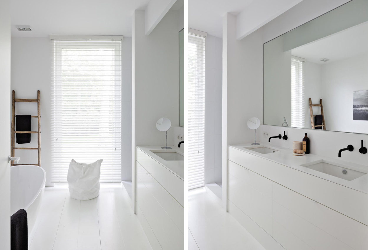 Badrumsinspiration - Vitt minimalistiskt badrum i Belgien